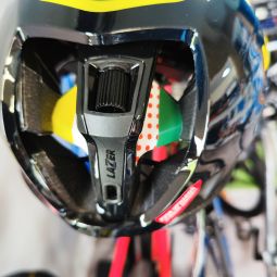 Casque Lazer Z1 KinetiCore+ aeroshell